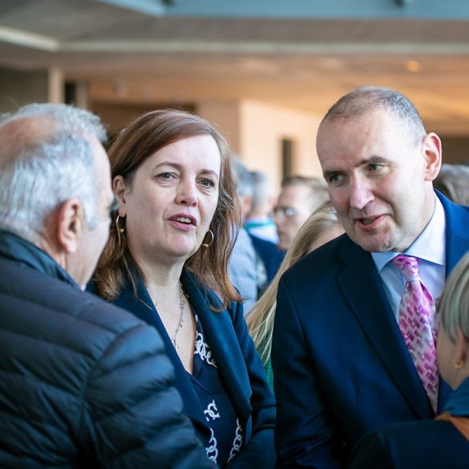 Svandís ráðherra og Guðni forseti við opnunina. Ljósmynd: Pétur Halldórsson